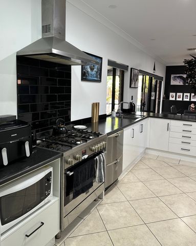 Semaphore Park - Photo 3