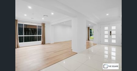 Ultra-Spacious Clarendon Home | Family Comfort Meets Luxury Living - Photo 3