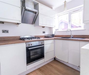 3 bedroom semi-detached house to rent - Photo 4