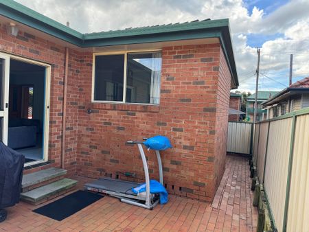 2/43 Pearson Street Lambton NSW - Photo 2