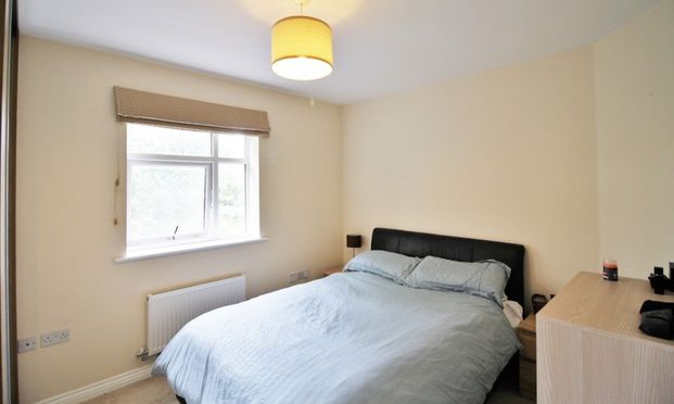 2 bedroom flat to let - Photo 1