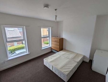 Wellington Street, Luton, LU1 - Photo 4