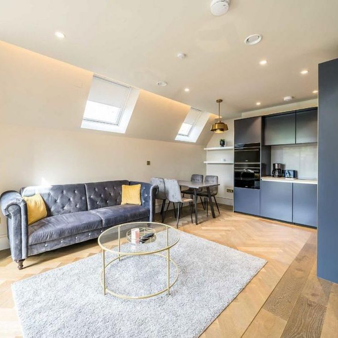 2 bedroom flat to rent - Photo 1