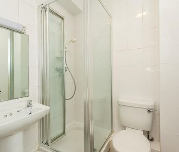 Studio to rent - Photo 6