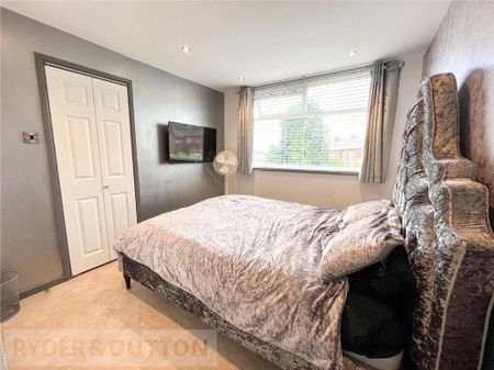 3 bedroom end of terrace house to rent - Photo 5