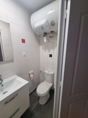 Location Appartement 2 pièces 33m² PARIS 19ème - Photo 5