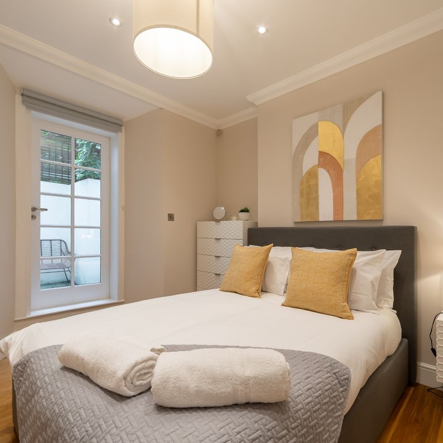 Room in a Shared Flat, Sydney Place, SW7 - Photo 1
