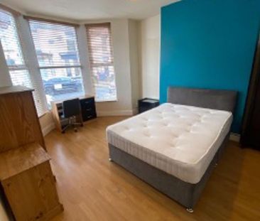 4 bedroom house share to rent - Photo 3