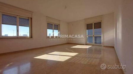 Appartamento di 115 m² con 3 locali a Milano - Photo 2