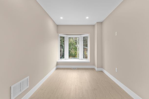 For Lease - 200 Sanford Avenue Unit# 2nd & 3rd, Hamilton, Ontario - Photo 1