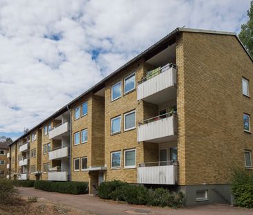Kungshallsvägen, Nybro - Photo 2