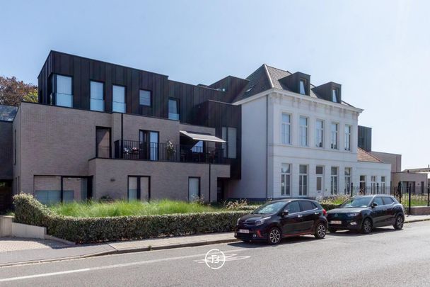 Stijlvol appartement in hartje Ruddervoorde - Foto 1