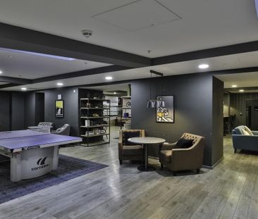 1 bedroom in a flat share to rent - Photo 1