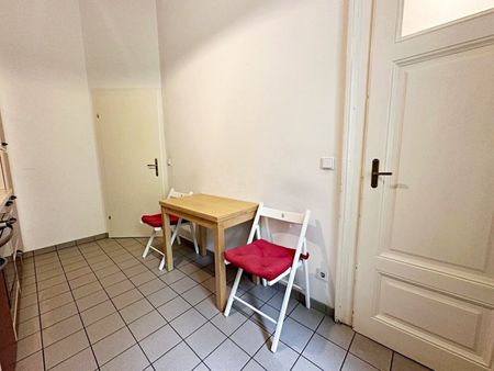 UNBEFRISTET, PENZINGER STRASSE, 68 m2 Altbau mit 7 m2 Loggia, 2 Zimmer, Küche, Duschbad, Parketten, WG-geeignet, Grünblick - Foto 4
