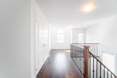 For Lease - 21 Marlene Johnston Drive, East Gwillimbury, Ontario - Photo 3