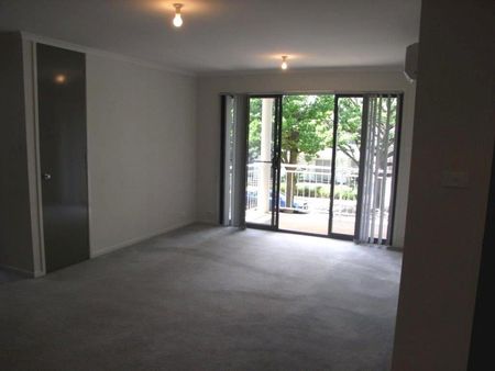 10/21 Ijong Street, Braddon ACT 2612 - Apartment For Rent | Domain - Photo 3