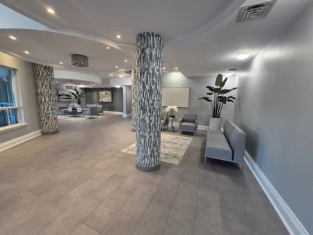 For Lease - 60 Fairfax Crescent Unit# 527, Toronto, Ontario - Photo 3