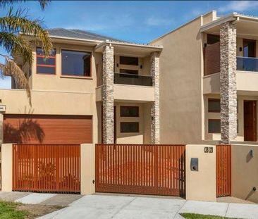 Architecturally Designed Family Brilliance! - Photo 6