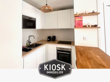 Location Appartement 4 pièces 62m² - Photo 4