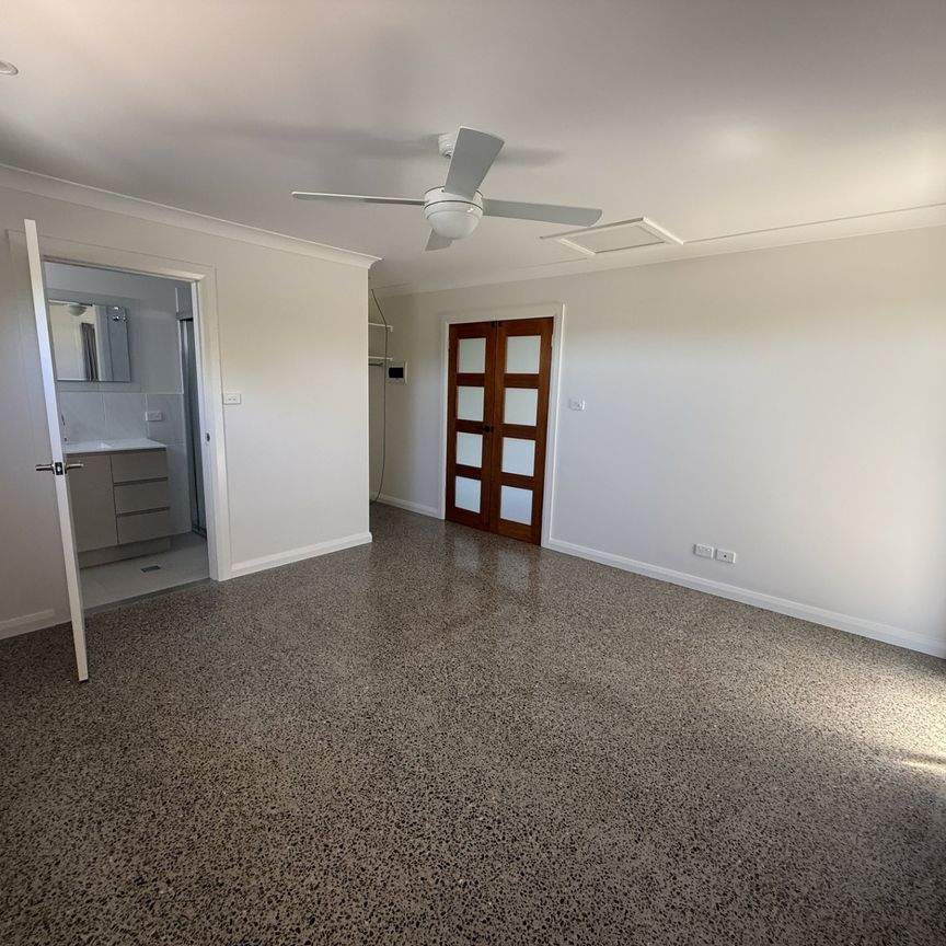 Private One-Bedroom Studio - Photo 1