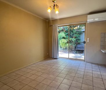 Two bedroom unit in beautifully landscaped surroundings. - Photo 5