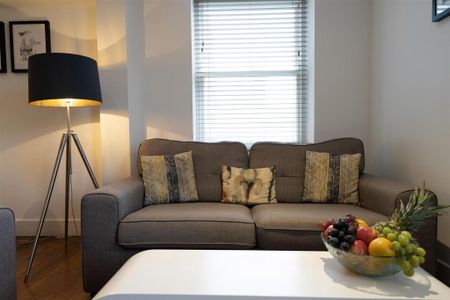 1 bedroom apartment to rent - Photo 2