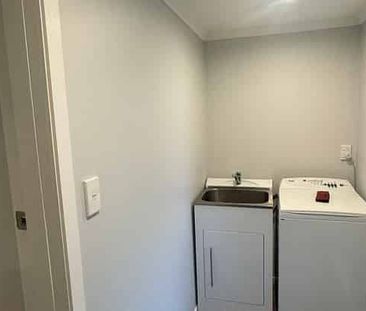 Renovated 4BR Family Home in Dannevirke - Photo 3