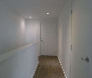 #104 – 707 3rd Street East, North Vancouver, Bc V7l 1g8 - Photo 2