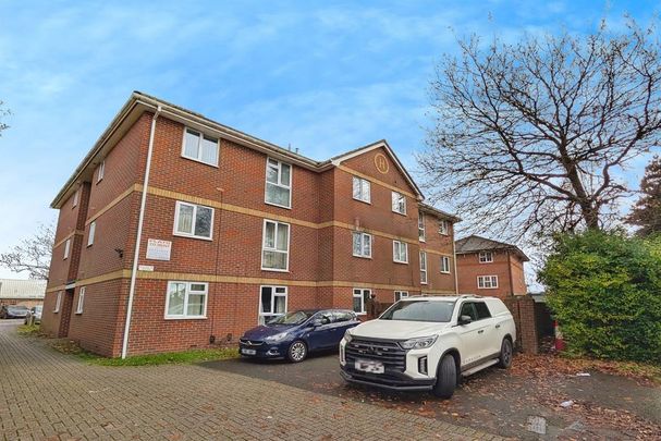 1 bedroom flat to rent - Photo 1