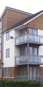 BROUGHTON - 1 BEDROOM - Photo 3