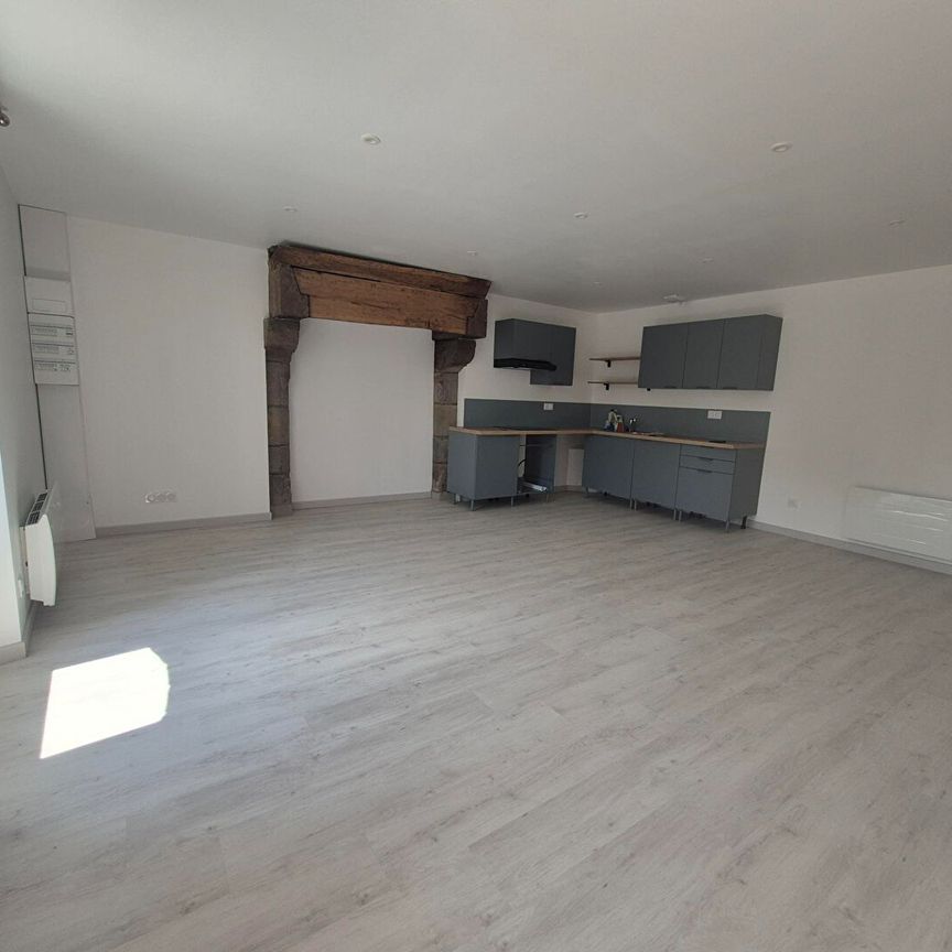 Location Maison 4 pièces 80m² DINGE 35440 - Photo 1