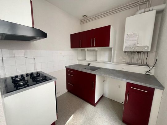 Appartement T2 à louer à ROANNE Centre Ville - Photo 1