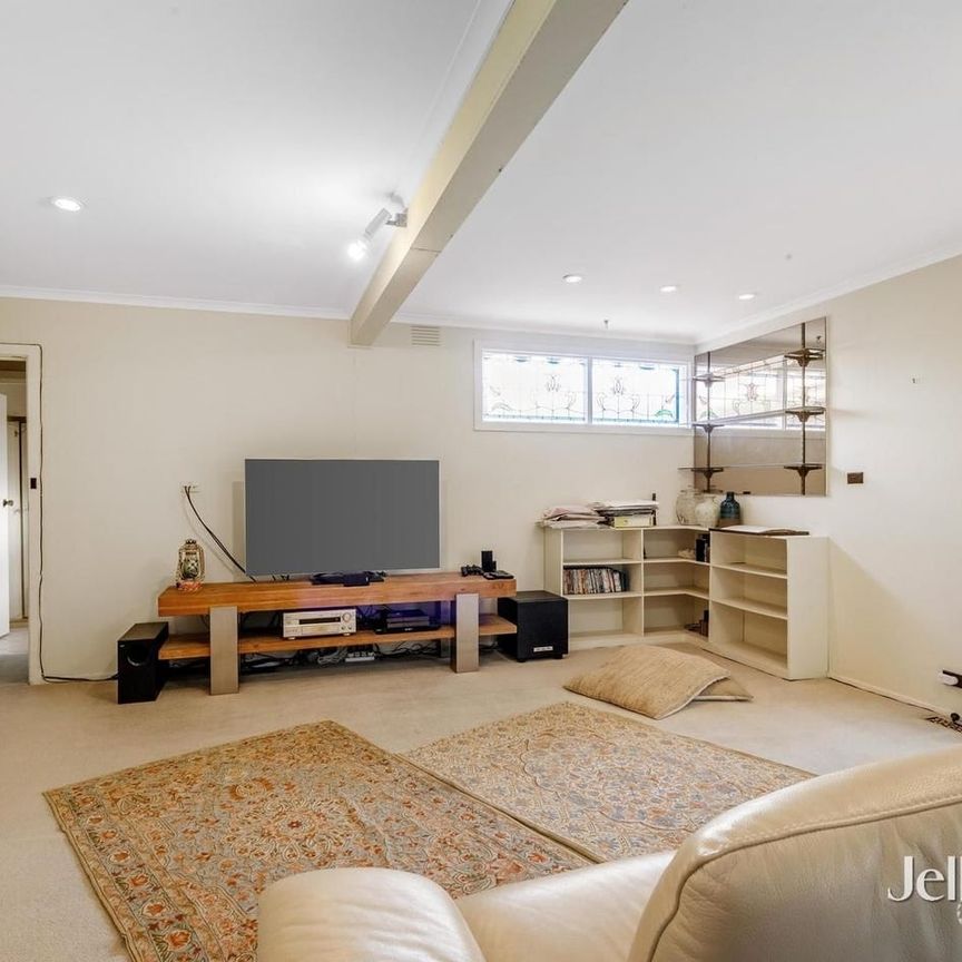 FAMILY LIVING IN HERALD COURT - Photo 1