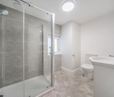 6 bedroom terraced house to rent - Photo 5