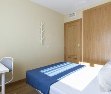 Calle de Turaco, Madrid, Community of Madrid 28011 - Foto 1