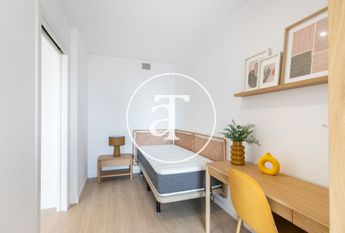 4 bedroom apartment for rent with 2 bathrooms near the beach