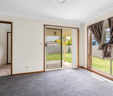 2/13 Yentoo Drive, Glenfield Park, NSW 2650 - Photo 6