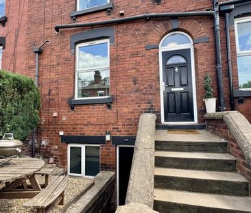 Martin Terrace, BURLEY, LEEDS - Photo 1