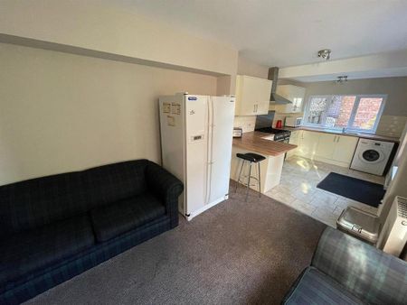 5 bedroom house share to rent - Photo 4