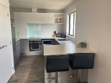 Enjoy unbeatable convenience at 2/43 Smith Street, Frankton – right in the heart of Hamilton! - Photo 5