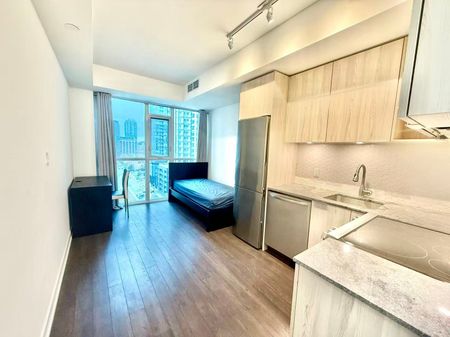 For Lease - 30 Ordnance Street Unit# 1104, Toronto, Ontario - Photo 2