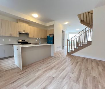 For Lease - 11421 Leslie Street, Richmond Hill, Ontario - Photo 6