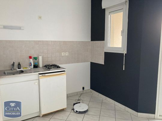 Location Appartement 1 pièce 30m² RODEZ 12000 - Photo 1
