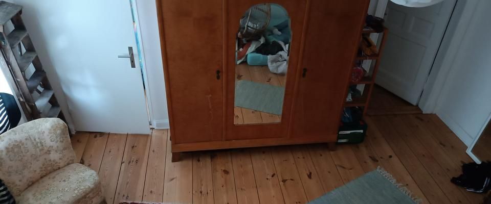 Sunny Maisonette with roof terrace in Neukölln for 14 days - Foto 1