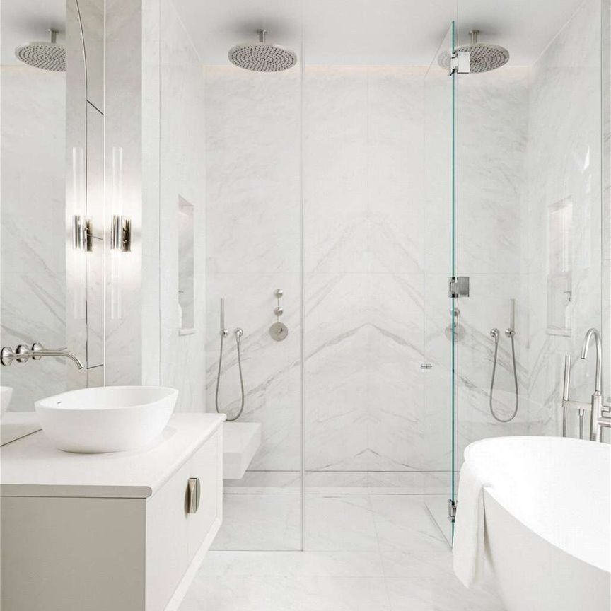 Exceptional Three-Bedroom Duplex with Private Entrance in the Heart of Knightsbridge - Photo 1