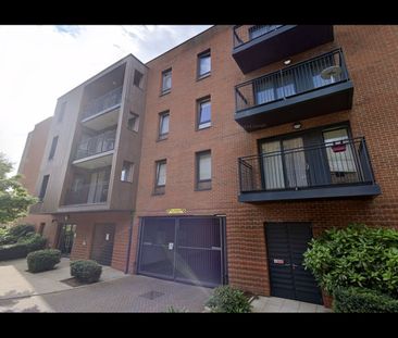 3 Bed Flat, Meadowside, SE9 - Photo 1