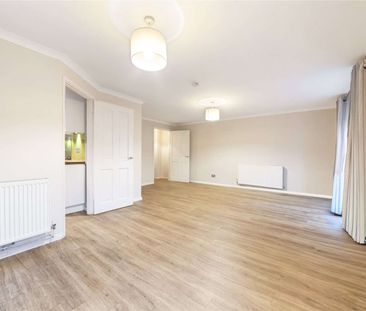 A bright and contemporary 3-bedroom home featuring spacious interio... - Photo 3