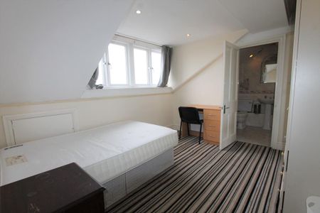 6 bedroom flat to rent - Photo 5