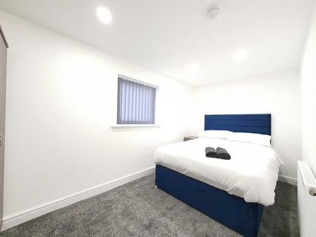 3 bedroom apartment to rent - Photo 3