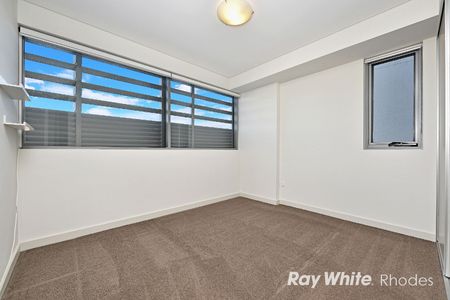 Premium One-Bedroom Apartment in the Heart of Canterbury - Photo 2
